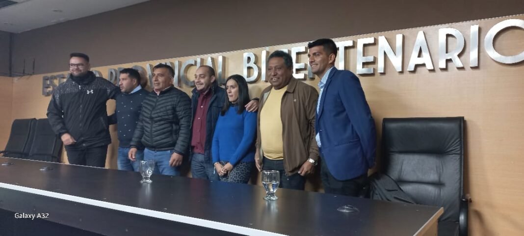 Mario Cusipuma, Silvia Jimenez, Guillermo Perna