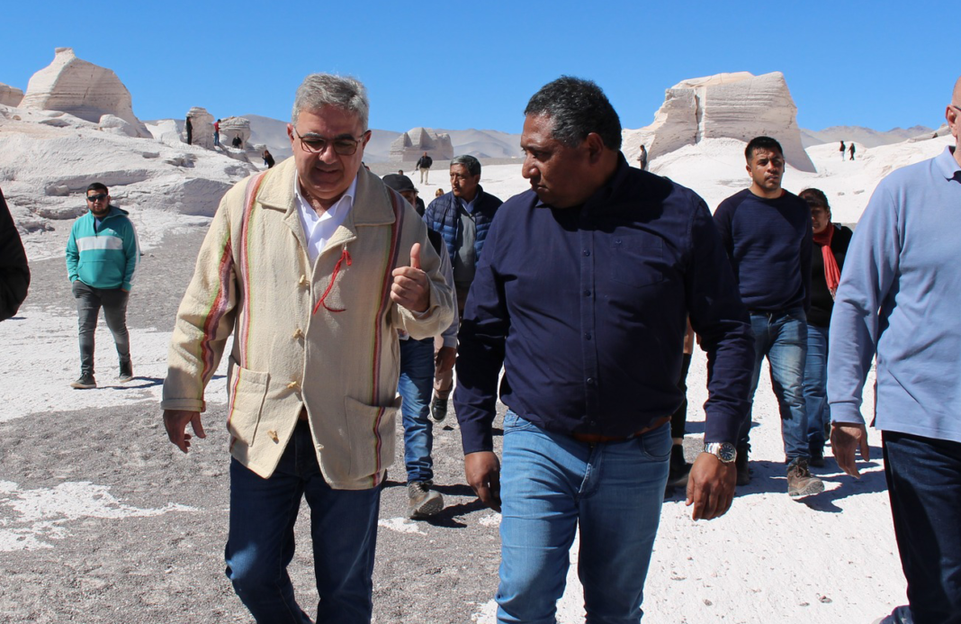 Mario Cusipuma, campo de pomez