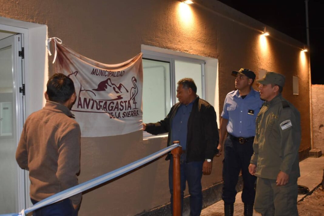 INAUGURACIÓN DEL NUEVO PALACIO MUNICIPAL DE ANTOFAGASTA DE LA SIERRA